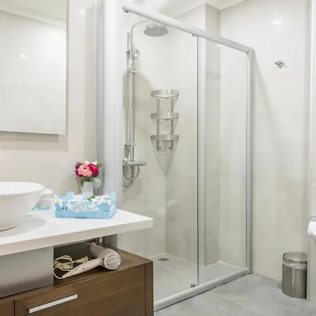 Dawi Hotel *